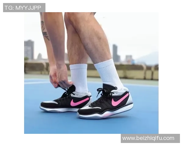 球星专用球鞋是否适合普通足球运动员使用的分析与探讨